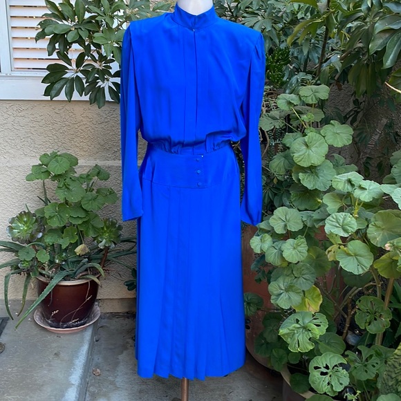 Vintage Dresses & Skirts - Vintage royal blue Cadaz silk dress